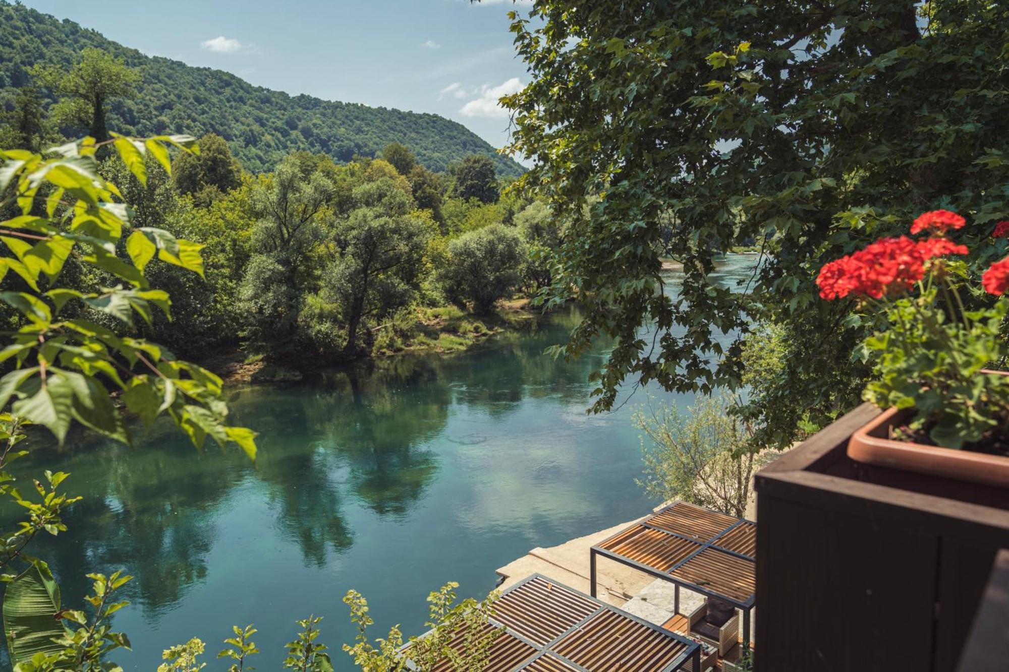 Hotel Tazz - River Front Oasis Collection Bihac Luaran gambar